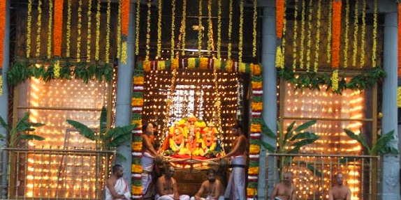 sahasra deepalankarana seva